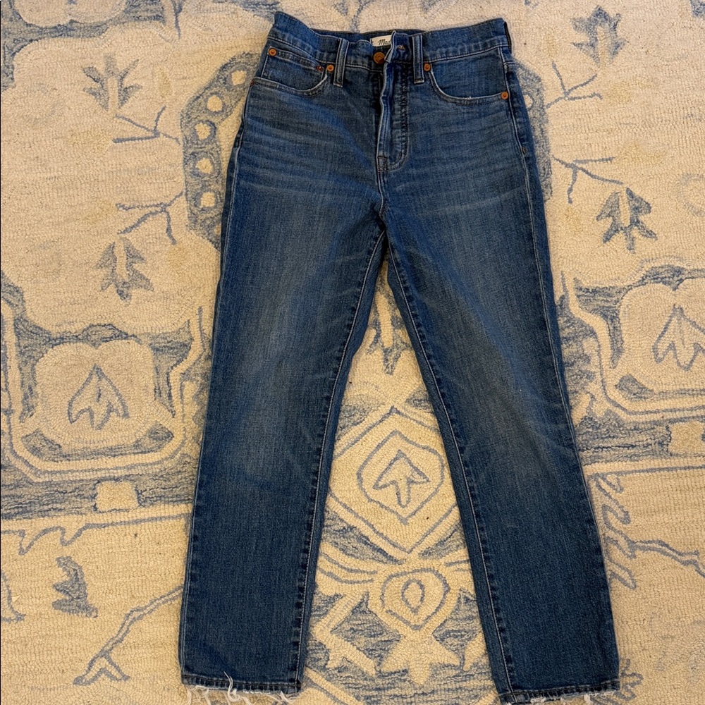 Madewell Straight-Leg Jeans in Medium Blue Wash